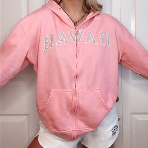 SOLD ON @bluehoneythrift instagram